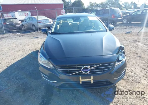 2014 Volvo S60 T6 из США, поврежденный, VIN YV1902FH2E2273897